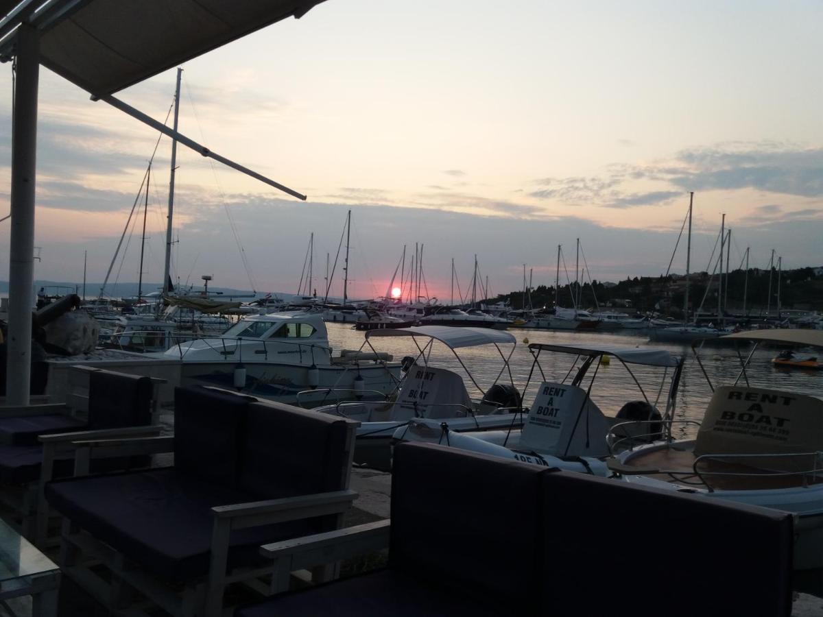 דירות נובי ווינודולסקי Nina Seaview מראה חיצוני תמונה